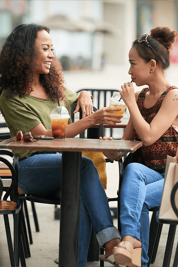 Café and dining amenities near Markham Village Townhomes