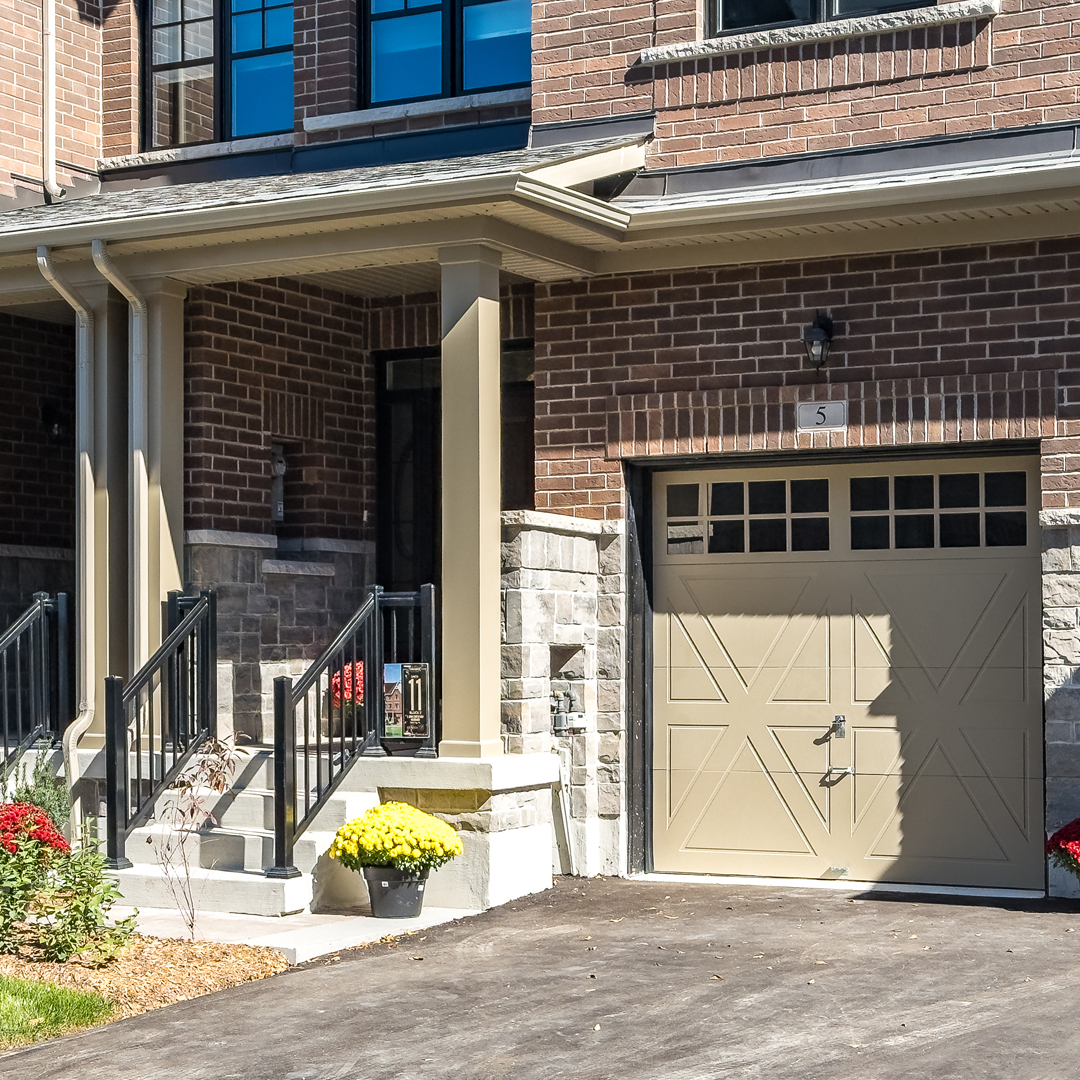 Mill Street Towns exterior 5 John Carter Way Markham townhomes streetscape